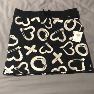 NWT FOREVER 21 girls heart skirt